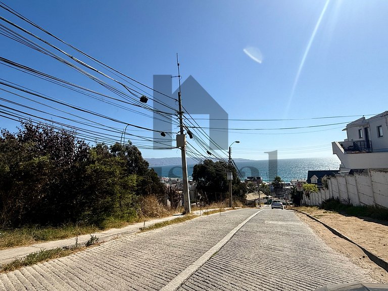 Maravilhoso a poucos passos do centro de Reñaca