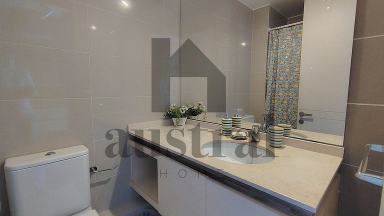 Apartamento vista extraordinária para o oceano.