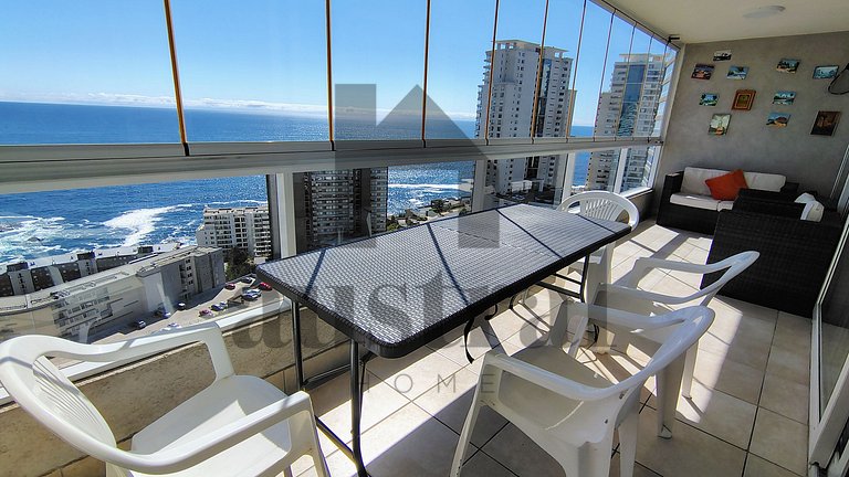 Apartamento vista extraordinária para o oceano.