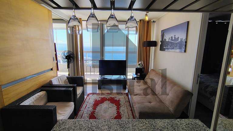 Apartamento vista extraordinária para o oceano.