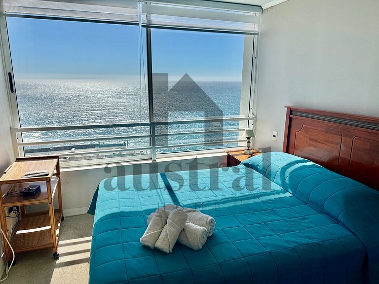 Stunning sea views from Euromarina