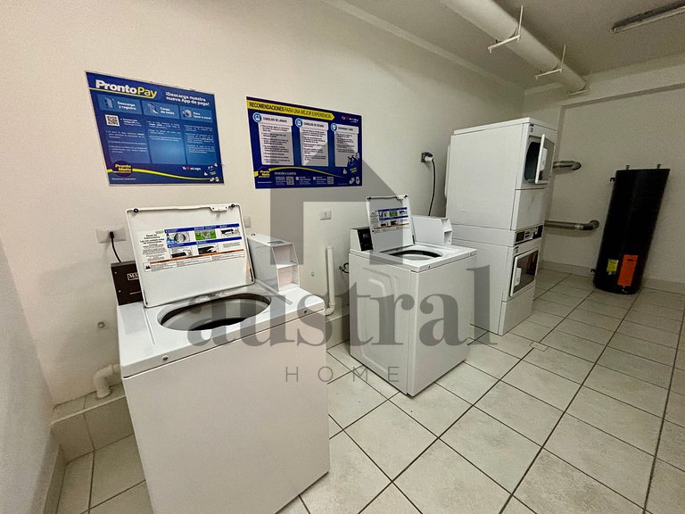 Apartamento maravilhoso e espaçoso na Montemar.