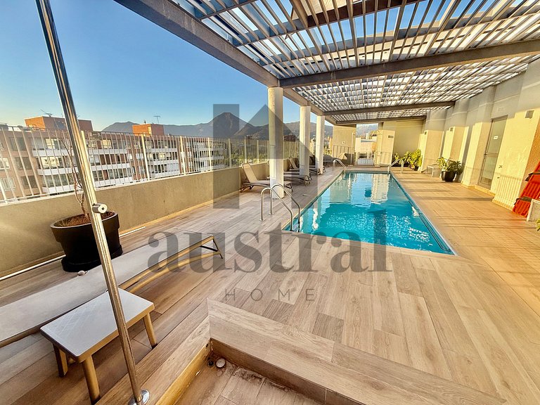 Modern decor and excellent location