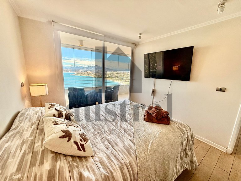 Apt com vista para o mar e piscina aquecida