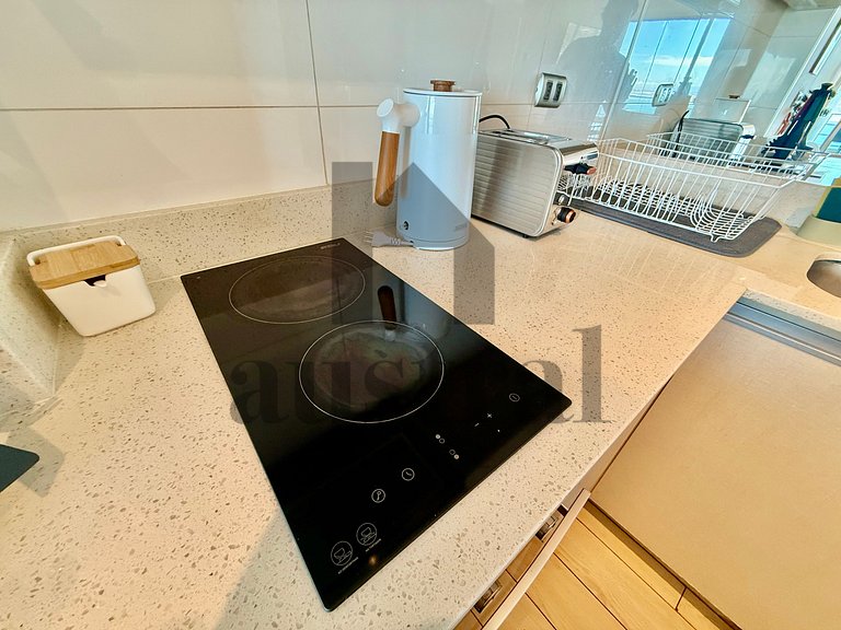 Apt com vista para o mar e piscina aquecida