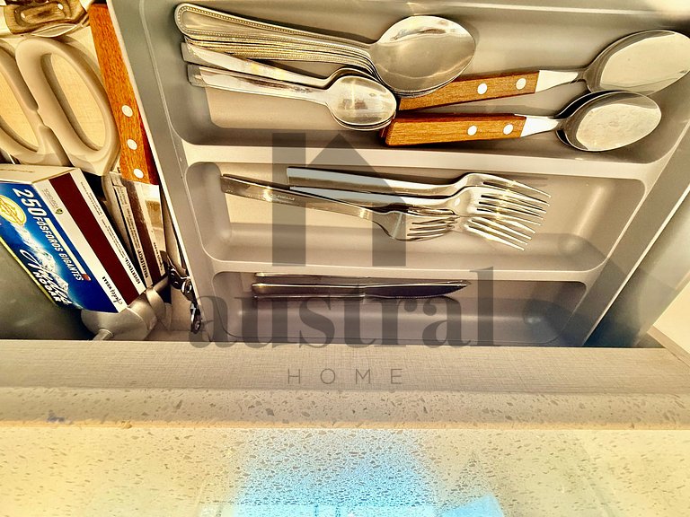 Apt com vista para o mar e piscina aquecida