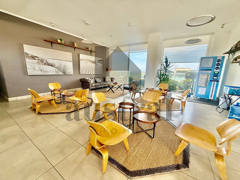 Wonderful for two with ocean view