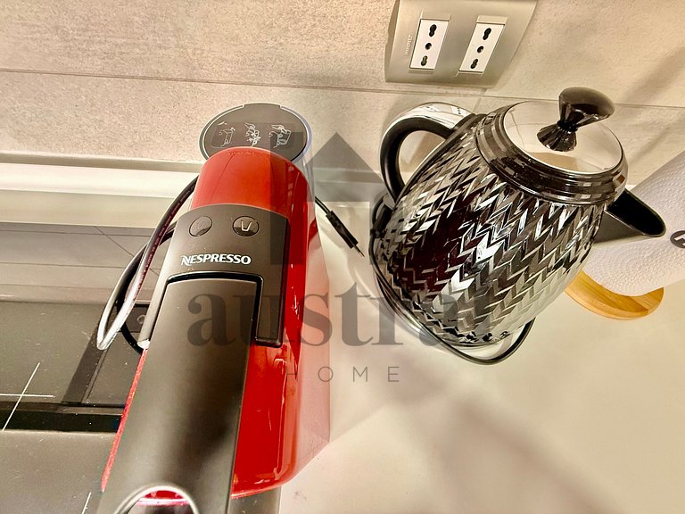 Decorado con estacionamiento cerca Est. Nacional