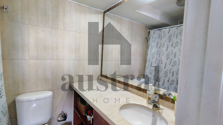 Pleasant Close to Costanera Center with A/C