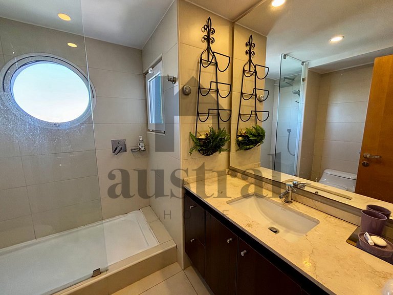 Maravillosa vista al mar dos estacionamientos