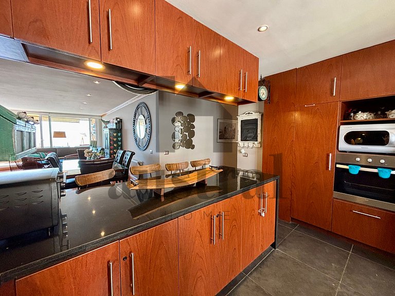 Maravillosa vista al mar dos estacionamientos