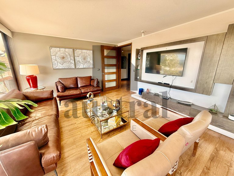 Wonderful and spacious apartment in Manquehue Sur