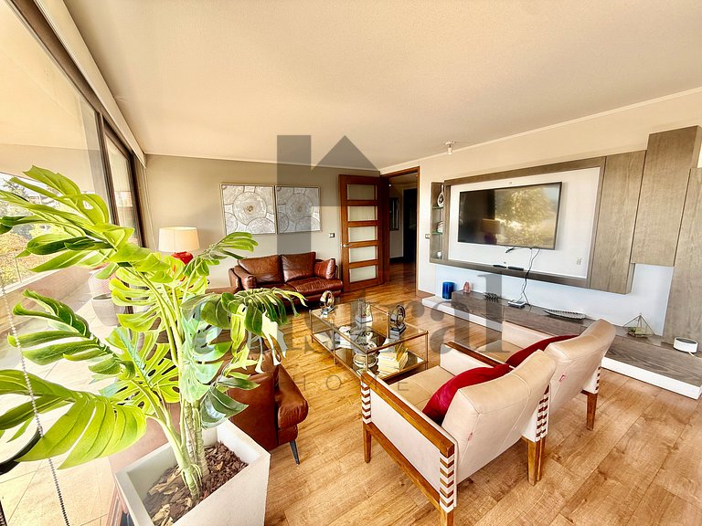 Wonderful and spacious apartment in Manquehue Sur