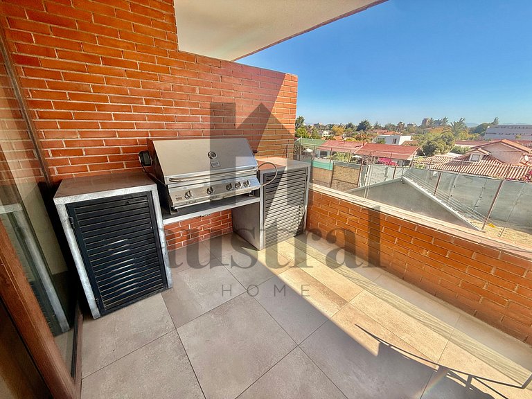 Wonderful and spacious apartment in Manquehue Sur