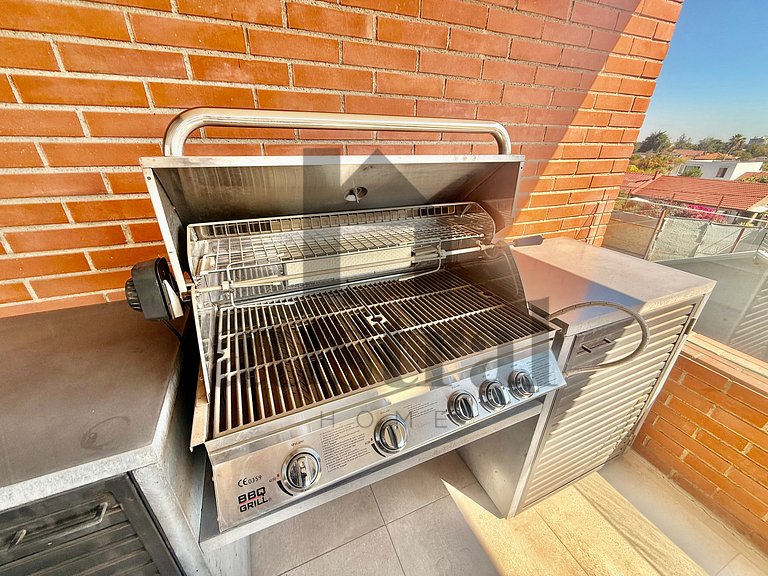 Wonderful and spacious apartment in Manquehue Sur