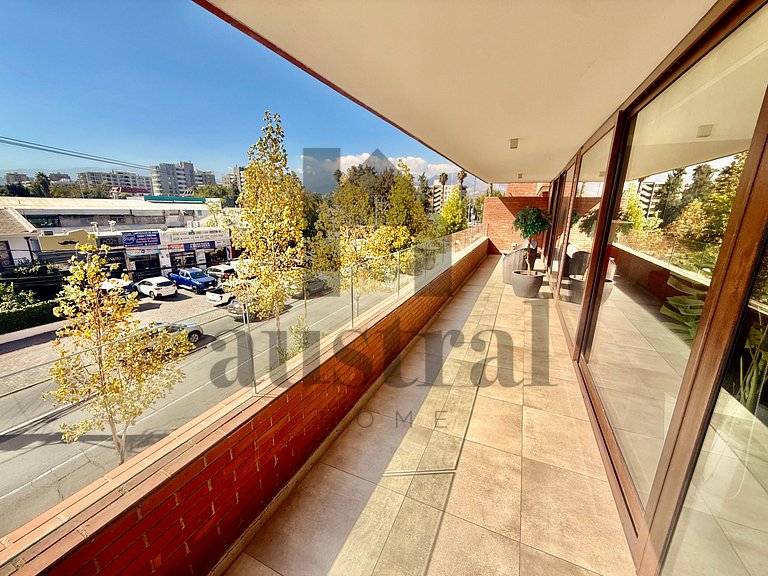 Wonderful and spacious apartment in Manquehue Sur