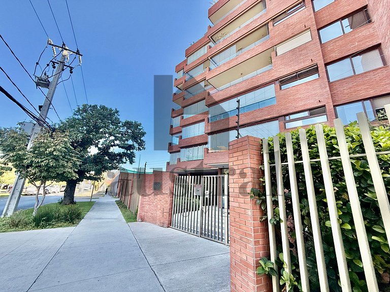 Wonderful and spacious apartment in Manquehue Sur