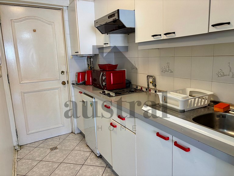 Vista maravilhosa para o mar, à beira-mar.