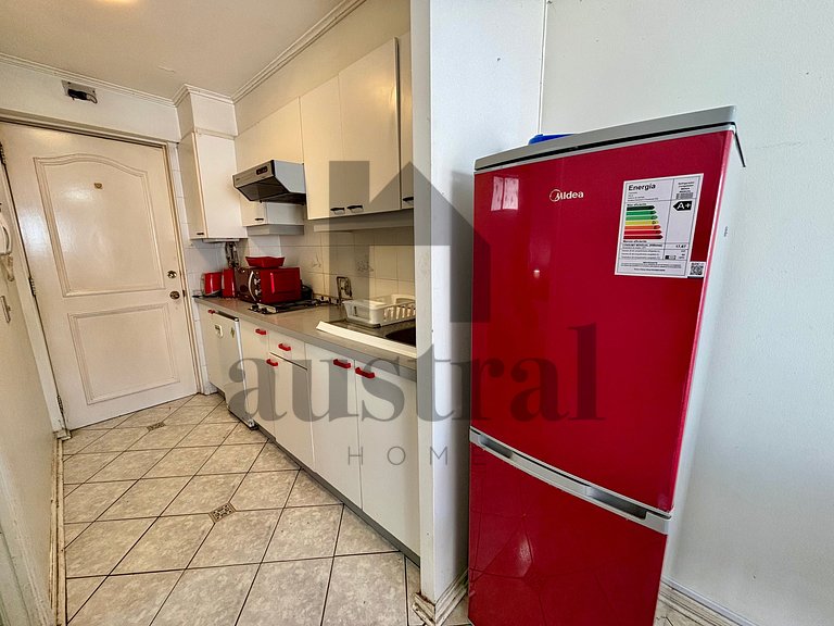 Vista maravilhosa para o mar, à beira-mar.