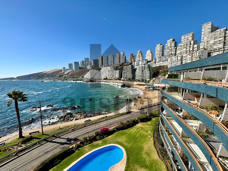 Maravillosa vista al mar primera linea