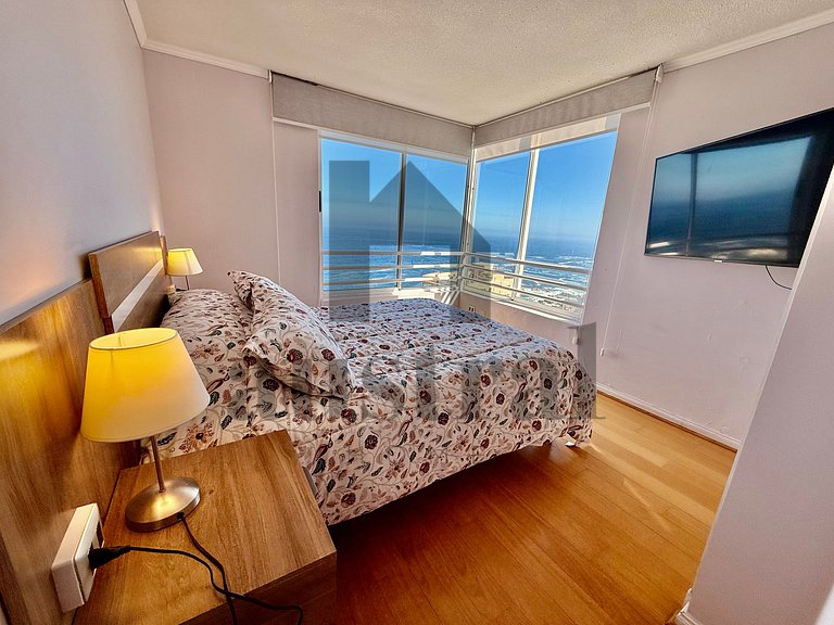 Vista maravilhosa do mar em frente à Cochoa.