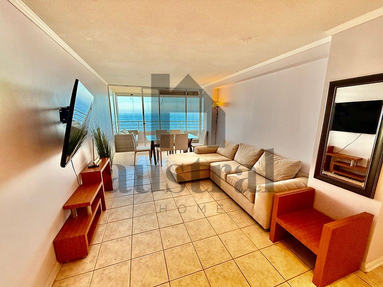 Vista maravilhosa do mar em frente à Cochoa.