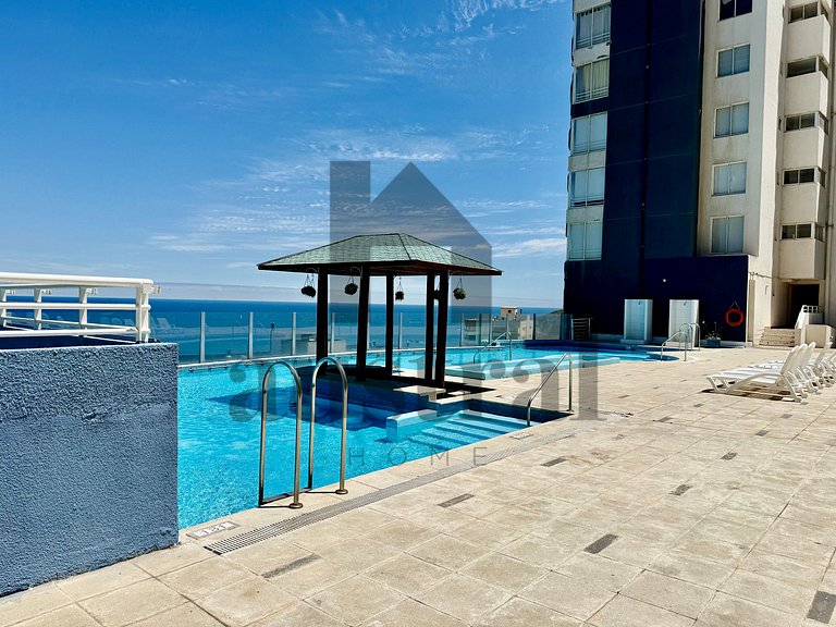 Wonderful view of the sea in front of Cochoa Beach