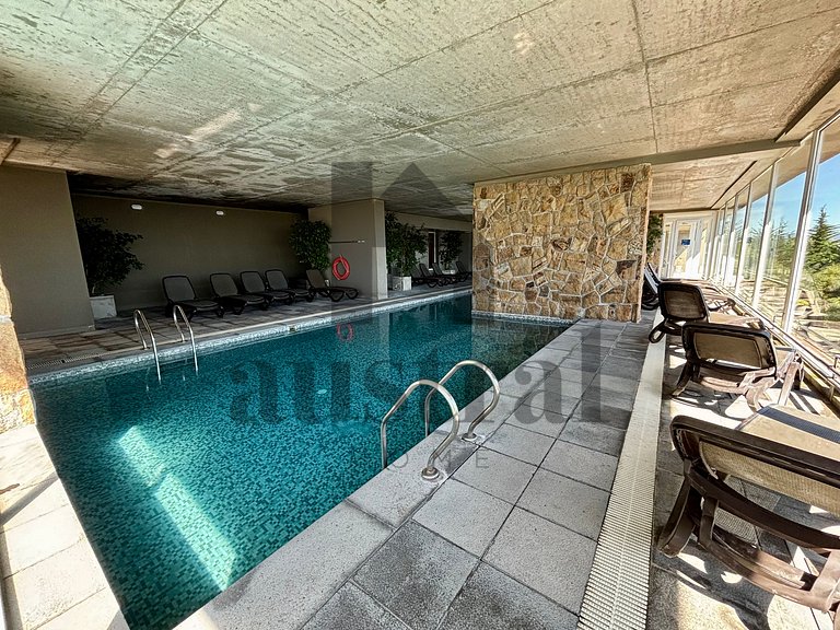 Incredible view, two suites and two parking spaces