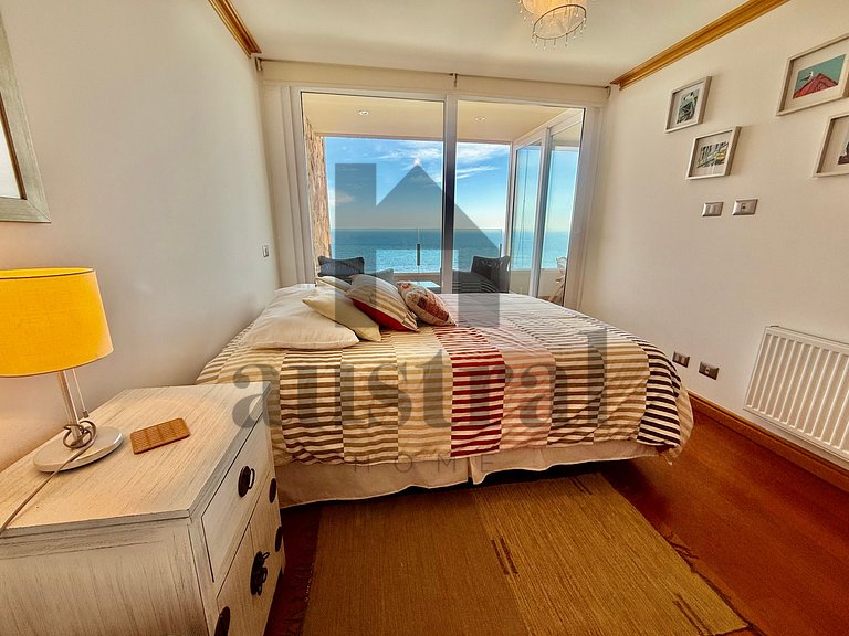 Incredible view, two suites and two parking spaces