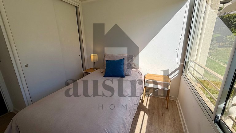 Lindo apartamento no térreo.