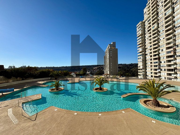 Lindo apartamento no térreo.