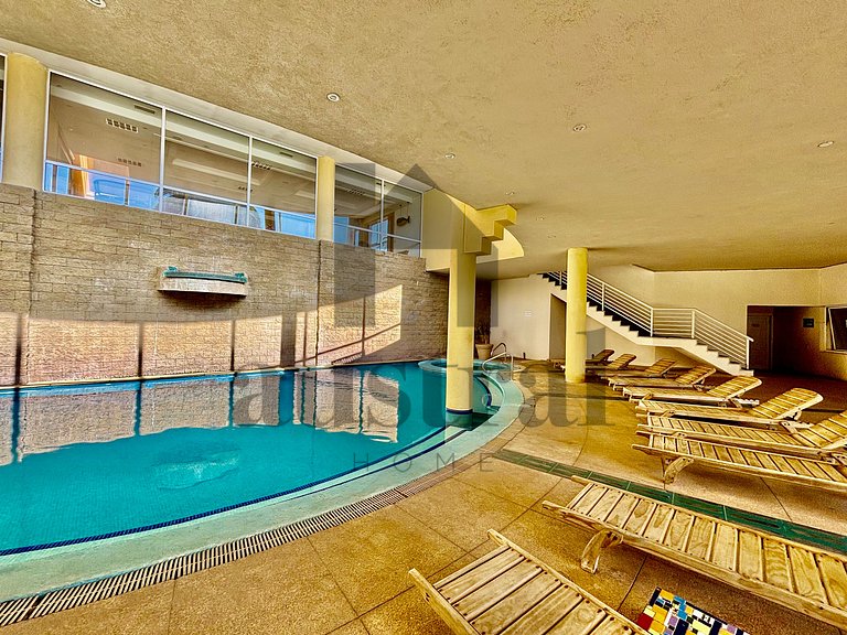 Maravilhoso com piscina aquecida e jacuzzi