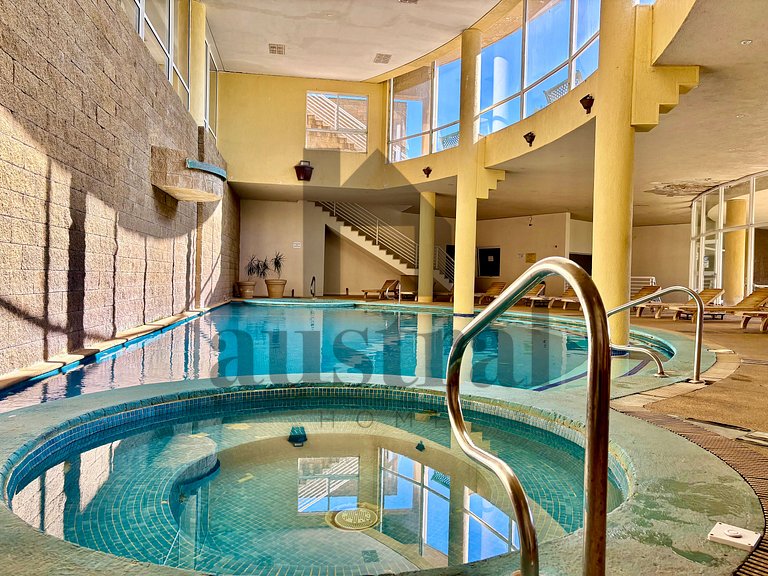 Maravilloso con piscina temperada jacuzzi exterior