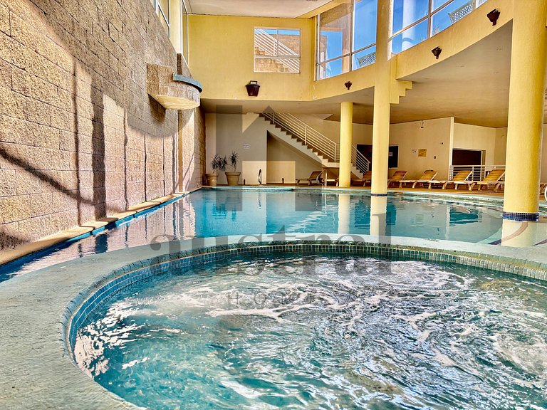 Maravilloso con piscina temperada jacuzzi exterior