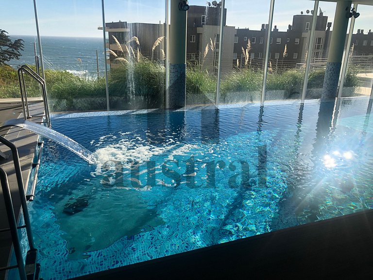 Relaxation for two with a heated pool